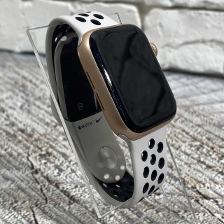 Apple Watch Series 4 44mm Gold б/в